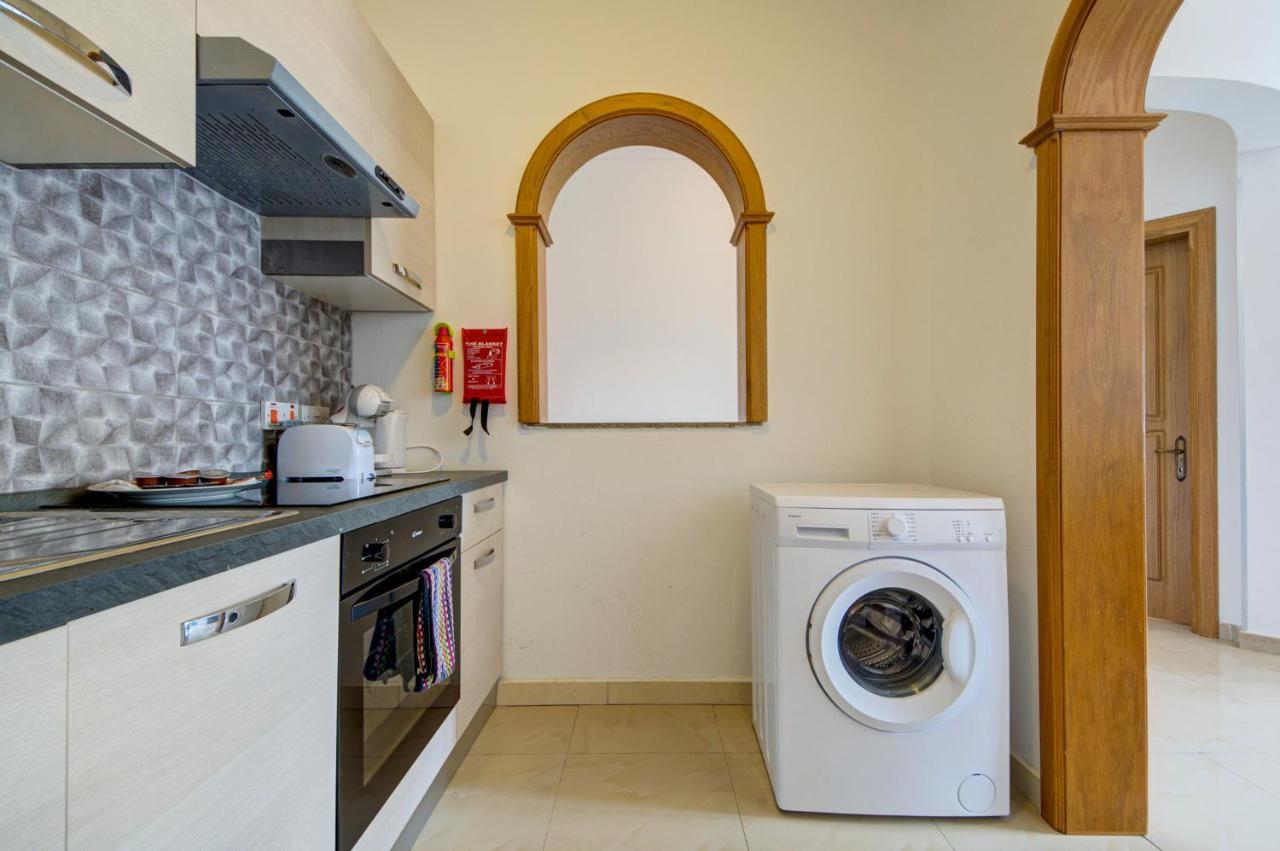 Don Rua Court 3 Bedroom Apartments By Shortletsmalta Sliema Eksteriør billede